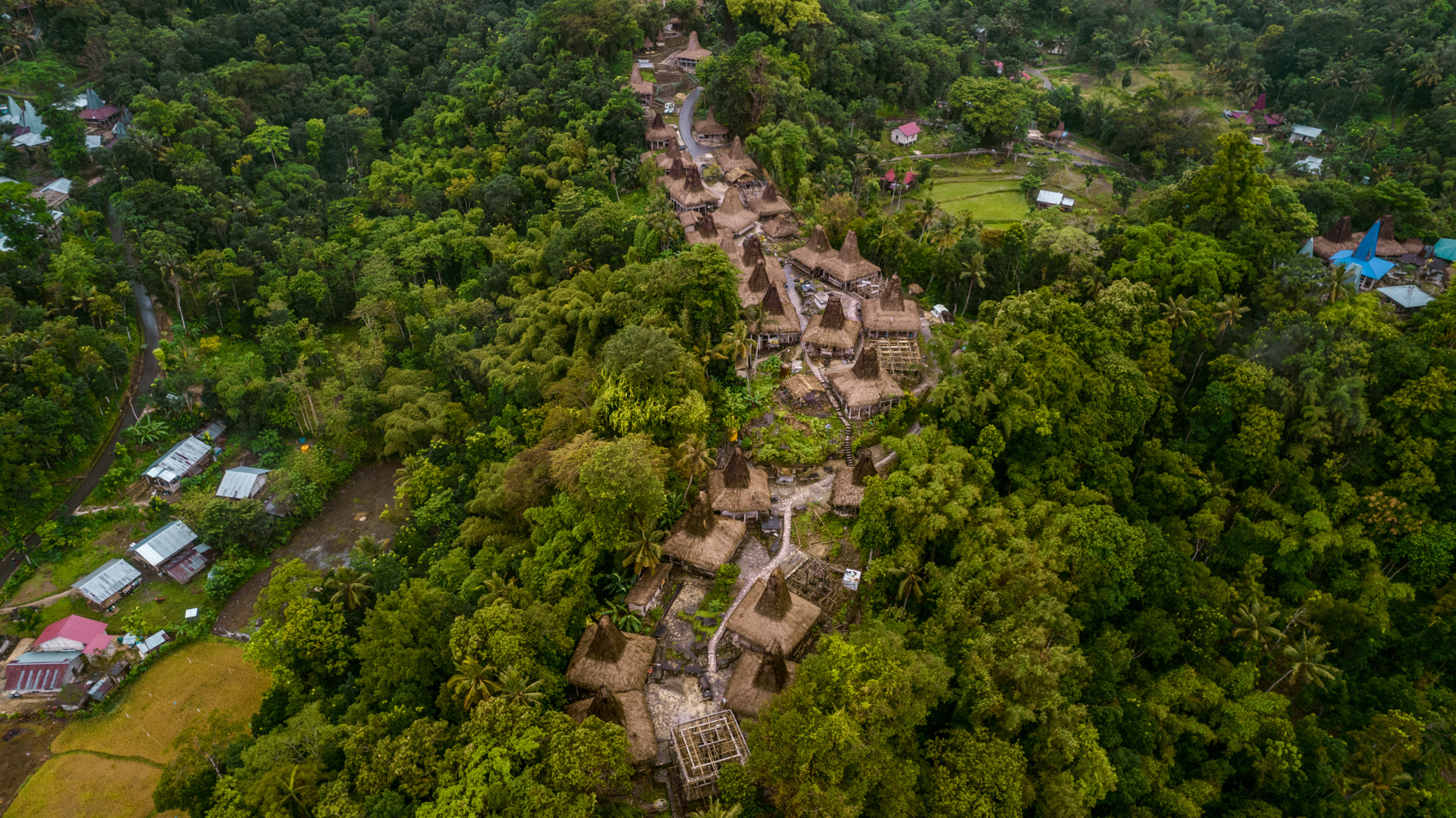 Praijing traditionele dorpen op Sumba Island Indonesië. Bezienswaardigheden en activiteiten. Praktische reisblog, reisgids