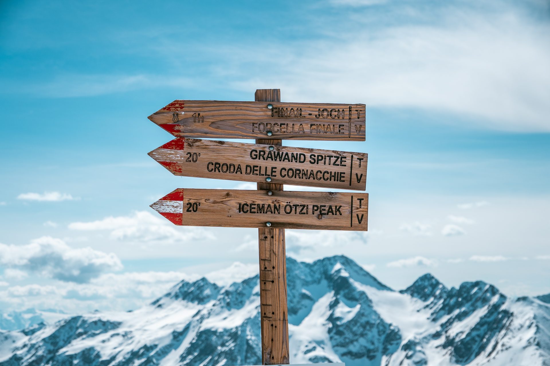 Zuid-Tirol, Vinschgau, Val Venosta, Val Senales, Schnalstaler Gletscher, Iceman ötzi peak, ijsmummie, Italië